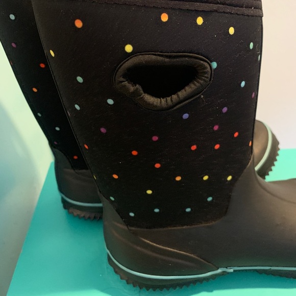 Waterproof winter boots. W Sz6. - Picture 3 of 3